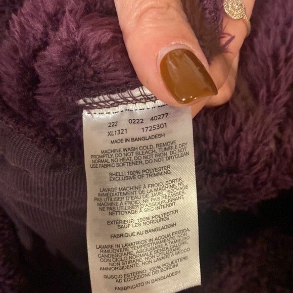 Like new purple Columbia jacket size small - Picture 4 of 4